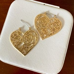Beautiful gold tone heart statement earrings